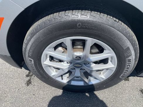 Certified 2024 Chevrolet Equinox LT FWD image 31