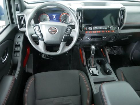 Used 2025 Nissan Frontier PRO-4X w/ Interior Protection Package AWD/4WD image 20