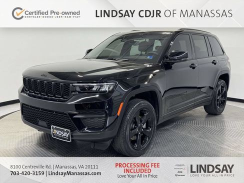 Certified 2023 Jeep Grand Cherokee Altitude AWD/4WD image 5