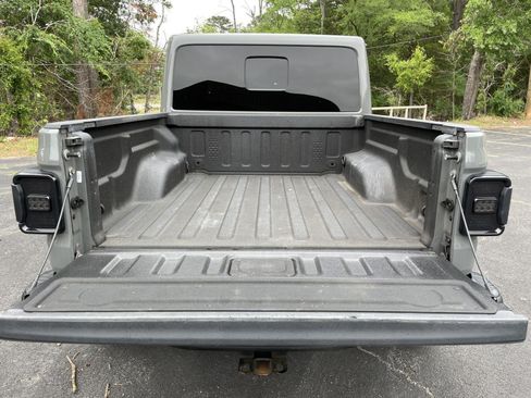 Used 2021 Jeep Gladiator Rubicon w/ Dual Top Group AWD/4WD image 45