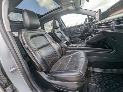 Used 2022 Lincoln Corsair Reserve w/ Sport Package image 19