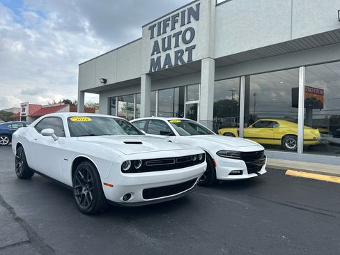 Used 2018 Dodge Charger GT w/ Blacktop Package image 67