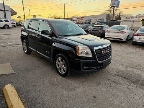 Used 2017 GMC Terrain SLE image 7
