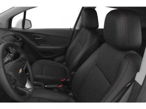 Used 2020 Chevrolet Trax LT w/ Redline Edition AWD/4WD image 12
