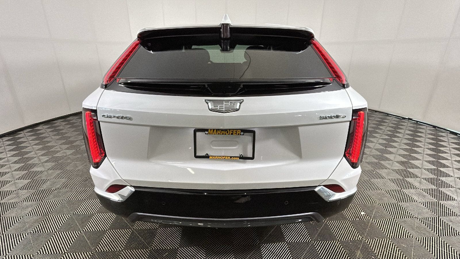 Used 2025 Cadillac Optiq Luxury 2 w/ LPO, Floor Liner Package AWD/4WD image 4