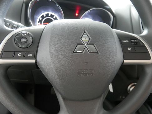 New 2025 Mitsubishi Outlander Sport ES image 8