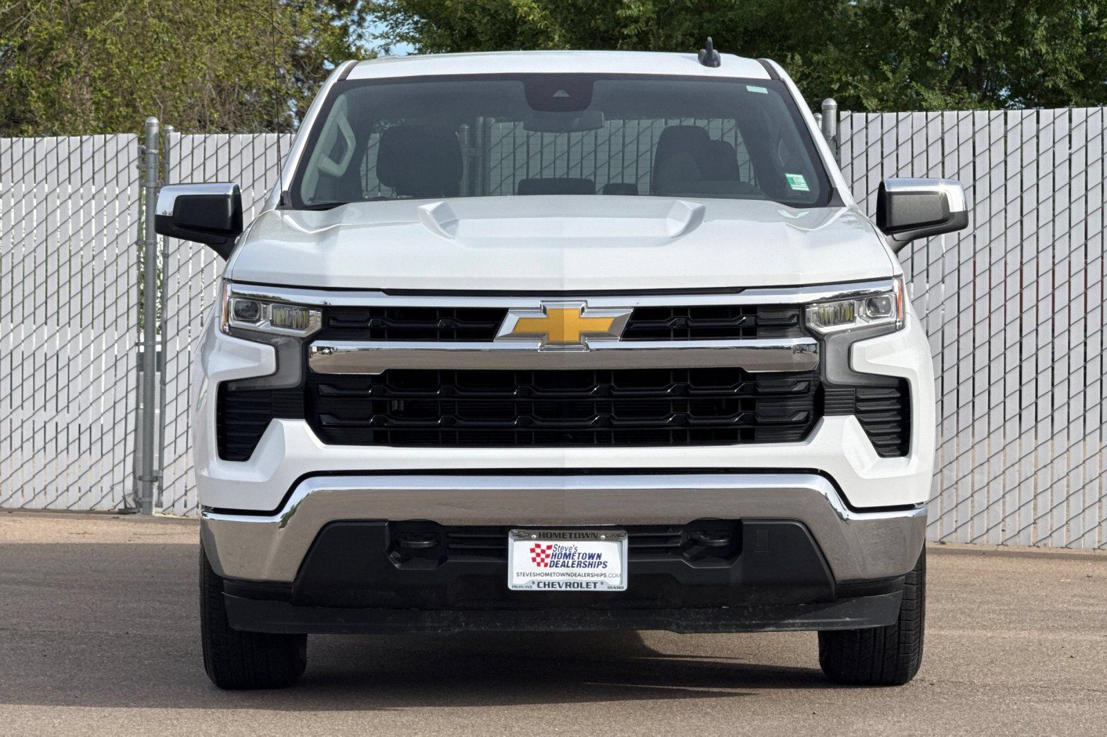 Used 2025 Chevrolet Silverado 1500 LT AWD/4WD image 6