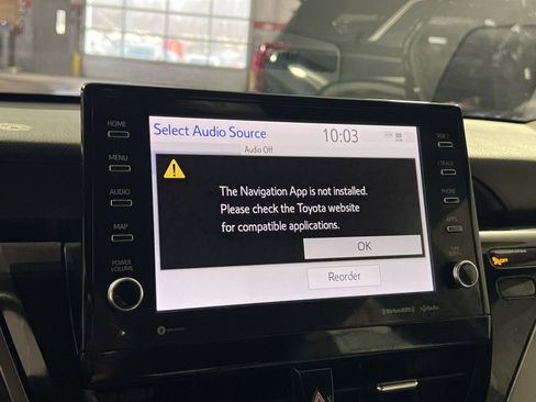 Used 2024 Toyota Camry SE image 20