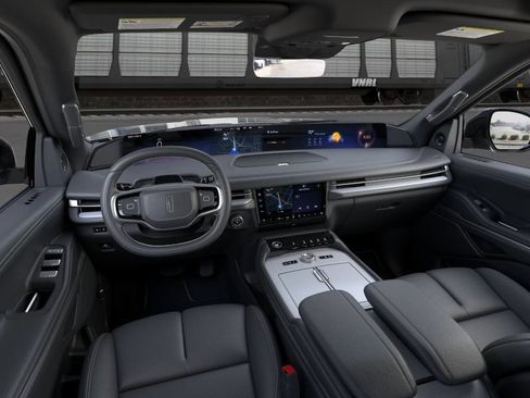 New 2026 Lincoln Navigator Reserve w/ Jet Appearance Package AWD/4WD image 9