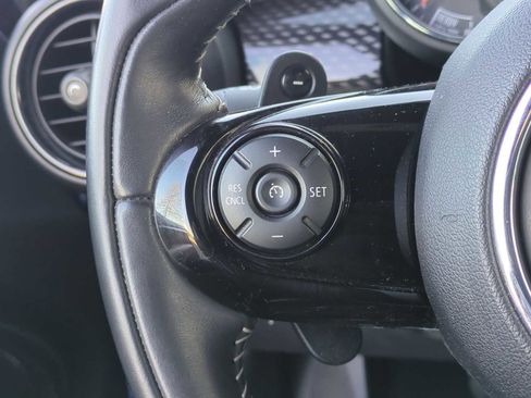 Used 2019 MINI Cooper S w/ Signature Upholstery Package image 23