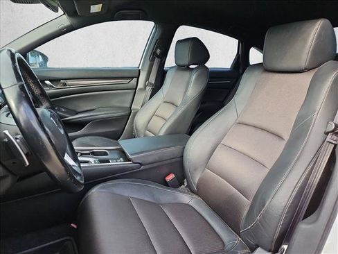 Used 2019 Honda Accord Sport image 14