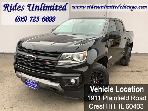 Used 2021 Chevrolet Colorado Z71 w/ Z71 Midnight Edition AWD/4WD image 2