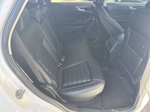 Used 2022 Ford Edge SEL w/ Convenience Package AWD/4WD image 17