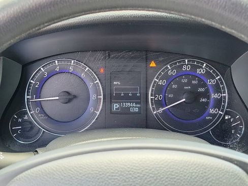 Used 2017 INFINITI QX50 2WD w/ Premium Plus Package image 28