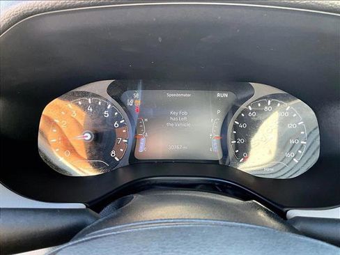 Used 2023 Jeep Compass Limited image 21