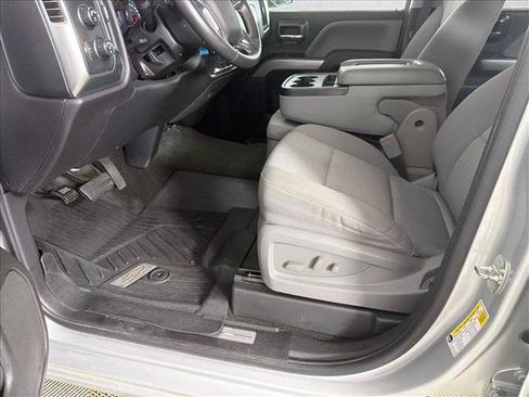 Used 2017 Chevrolet Silverado 1500 LT w/ All Star Edition AWD/4WD image 10