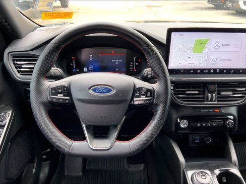 Used 2023 Ford Escape ST-Line w/ Tech Pack #1 image 6