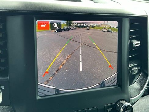 Used 2024 RAM 3500 Big Horn image 34