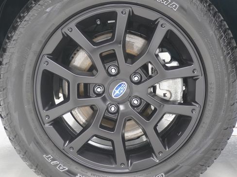Used 2024 Subaru Crosstrek 2.5i Wilderness AWD/4WD image 28