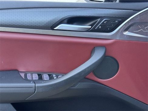 Used 2023 BMW X4 xDrive30i w/ M Sport Package image 27