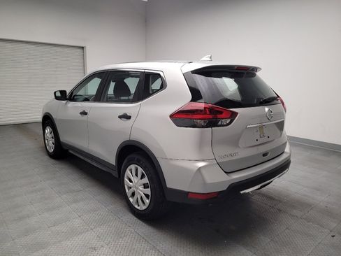 Used 2020 Nissan Rogue S FWD image 5