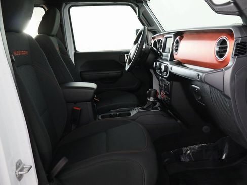Used 2020 Jeep Gladiator Rubicon w/ Cold Weather Group image 19