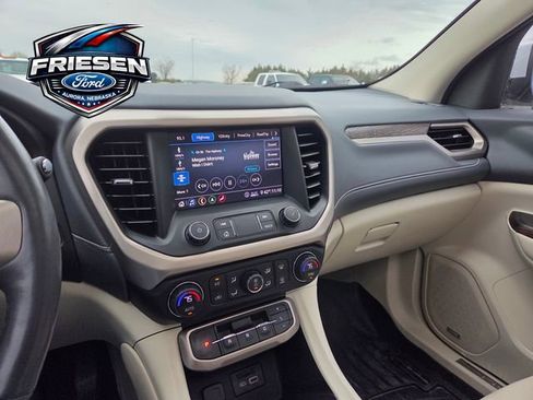 Used 2020 GMC Acadia Denali w/ Trailering Package AWD/4WD image 19