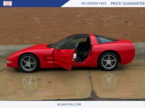 Used 2002 Chevrolet Corvette Coupe w/ Preferred Equipment Group2 RWD image 7