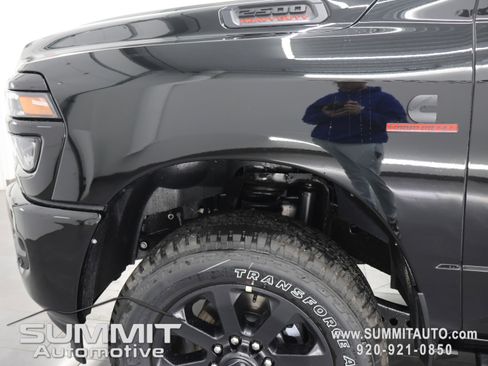 New 2026 RAM 2500 Big Horn AWD/4WD image 37