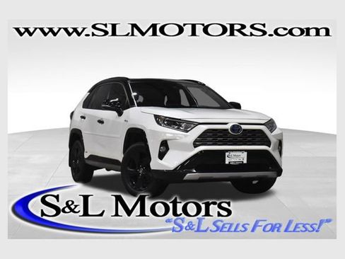 Used 2021 Toyota RAV4 XSE image 1