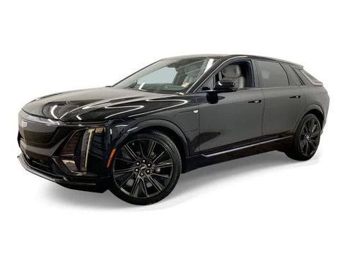 Certified 2025 Cadillac Lyriq Sport image 1