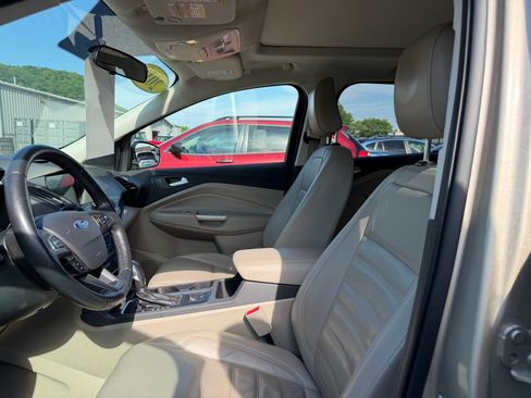 Used 2018 Ford Escape SEL AWD/4WD image 5