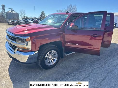 Used 2017 Chevrolet Silverado 1500 LT w/ LT Plus Package image 24