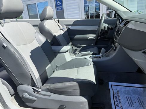 Used 2008 Chrysler Sebring Touring w/ Special Touring Group image 10