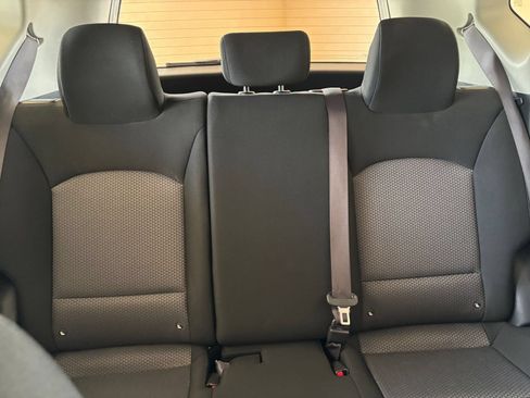 Used 2025 Kia Soul LX w/ LX Technology Package FWD image 35