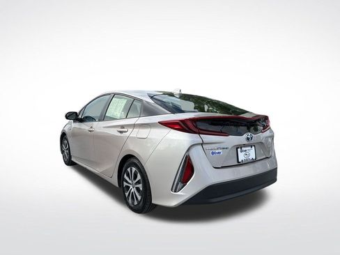 Used 2021 Toyota Prius Prime LE FWD image 10