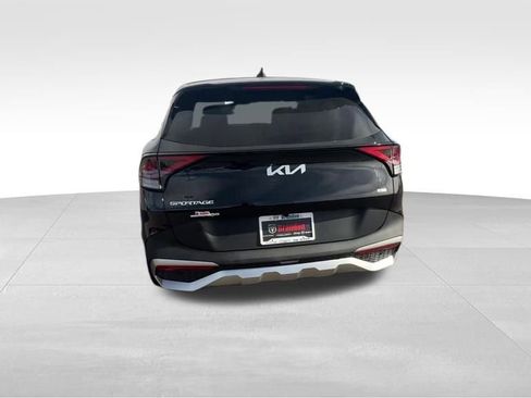 Used 2023 Kia Sportage LX image 33
