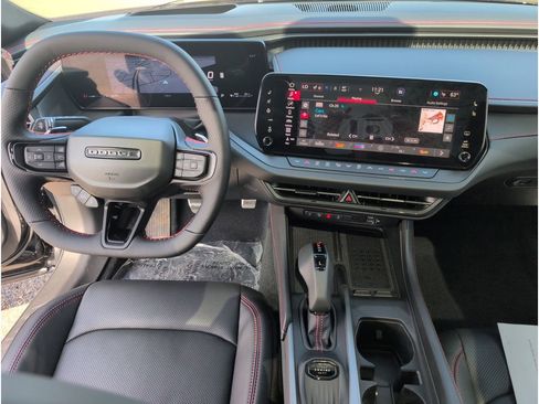 New 2026 Dodge Charger R/T image 31