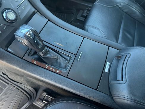 Used 2016 Ford Taurus SEL w/ Equipment Group 201A image 21