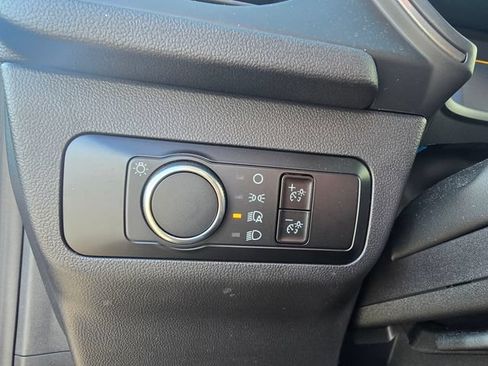 Used 2025 Ford Escape Active FWD image 17