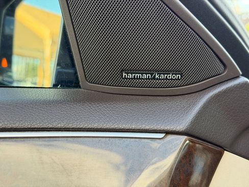 Used 2014 Mercedes-Benz E 350 Sedan image 30