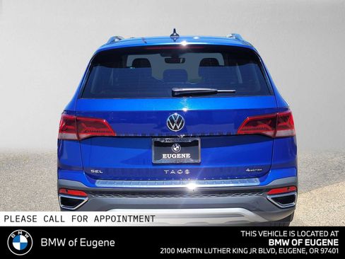 Used 2024 Volkswagen Taos SEL AWD/4WD image 4