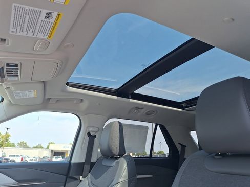 New 2025 Ford Explorer Active w/ Active Comfort Package image 15