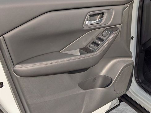 New 2026 Nissan Rogue SV image 15