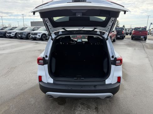 New 2025 Ford Escape Active w/ Cold Weather Package image 22