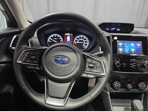 Used 2019 Subaru Forester Premium w/ All-Weather Package AWD/4WD image 12