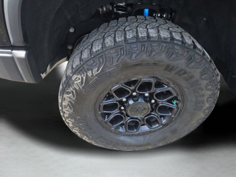 Used 2025 Chevrolet Silverado 2500 ZR2 w/ ZR2 Bison Edition AWD/4WD image 31