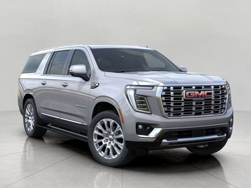 New 2026 GMC Yukon XL Denali w/ Denali Reserve Package image 7