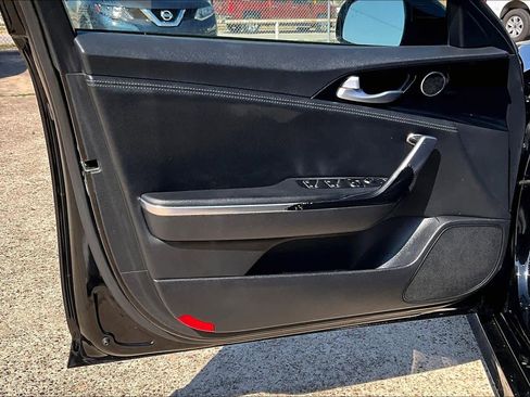 Used 2021 Kia Stinger GT-Line image 22