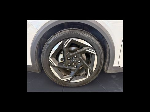 Used 2025 Kia K4 EX FWD image 10